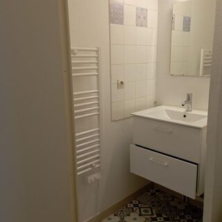  Appartement à louer 1 pièce 24 m²