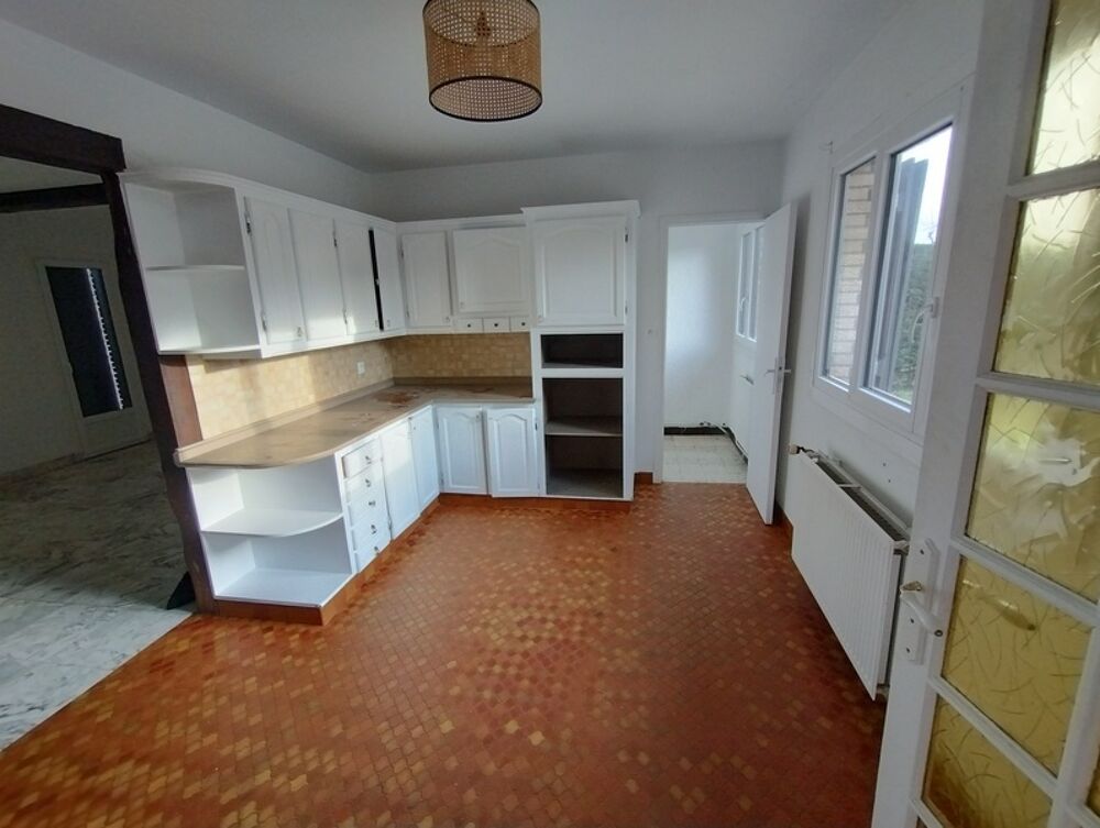 Maison 7 pièces 155 m²  Terrain 1 512 m²  Vente interactive dès 195 000 €