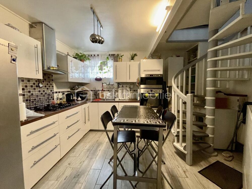 EXCLUSIVITE pour cette charmante maison, idéal pour votre famille !