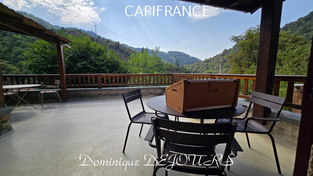 Vente Maison PROPRIÉTÉ DE CARACTÈRE – 1 MAISON PRINCIPALE, 2 GÎTES ET 9,5 HA - VALLÉE DE L'EYRIEUX Gluiras