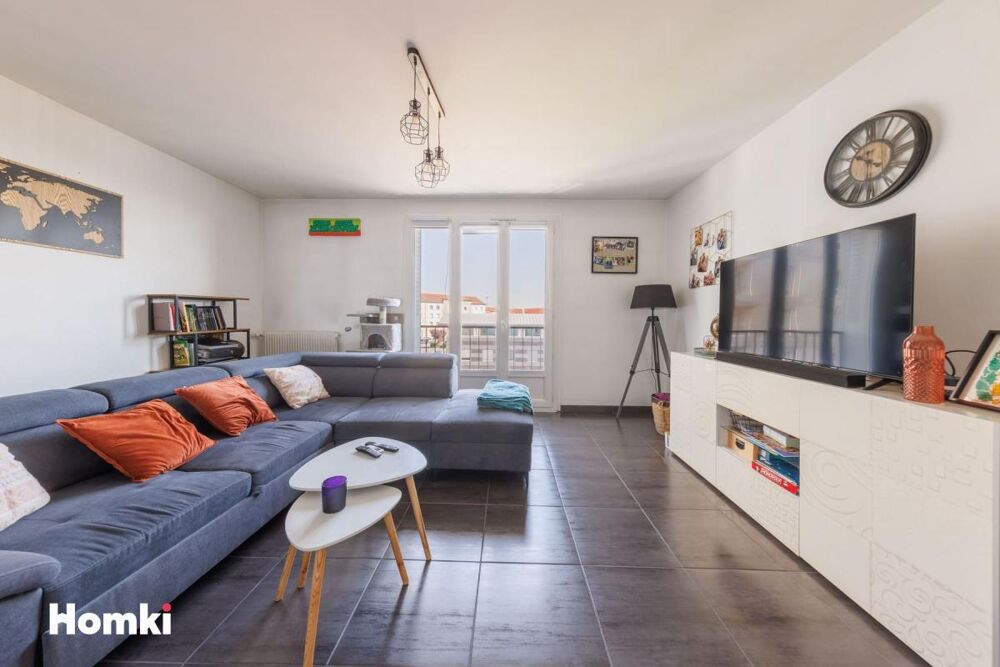Vente Appartement À vendre – T2 de 59 m² avec garage, cave et balcon-loggia – Clermont-Ferrand, quartier Anatole France Clermont ferrand