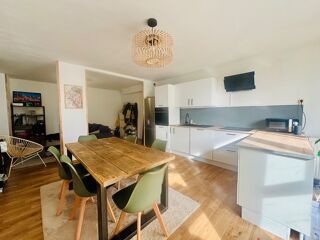  Appartement  vendre 2 pices 57 m