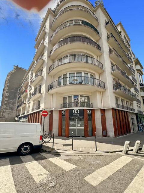Local commercial d'angle proche place PEREIRE 6418 75017 Paris