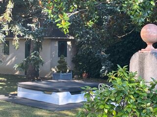  Propri�t�/ch�teau � vendre 10 pi�ces 400 m�