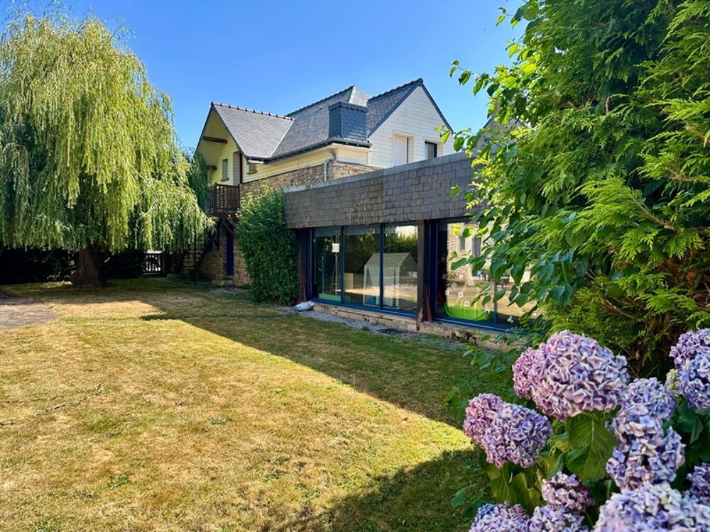 ENSEMBLE DE 2 BÂTISSES EN PIERRE - 421 m² - SAINT AVÉ (LIMITE VANNES)