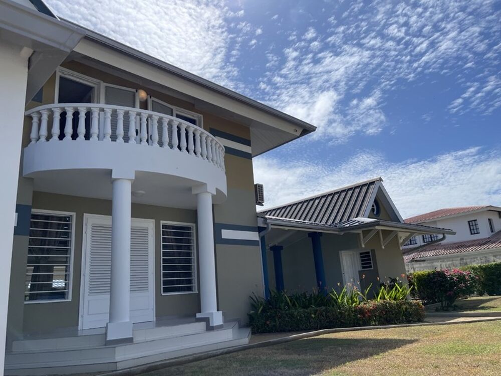 Vente Maison Dpt Guyane (973), à vendre KOUROU exceptionnelle maison bourgeoise, très bien située près du lac diable Kourou