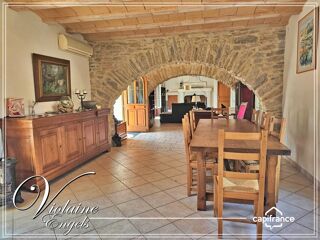  Propri�t�/ch�teau � vendre 8 pi�ces 234 m�