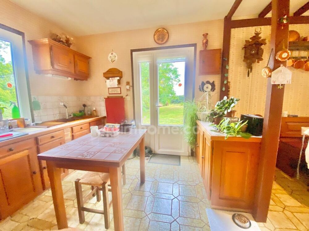 Agréable maison - Secteur recherché - 4 Chambres - Grenier aménagé - Sous sol avec garage