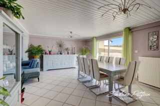  Maison  vendre 6 pices 143 m