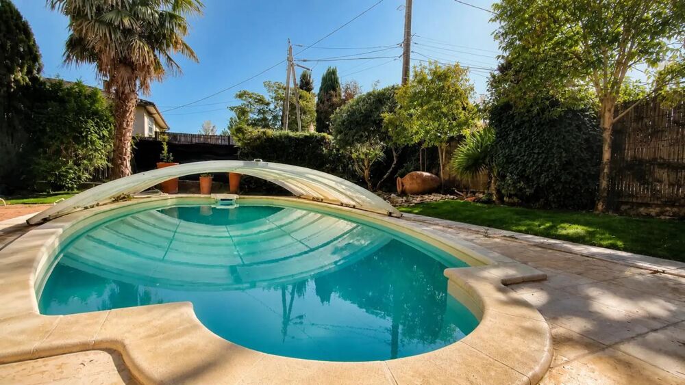 Vente Maison Maison de 7 pièces de 143 m² à Angoulême Angouleme