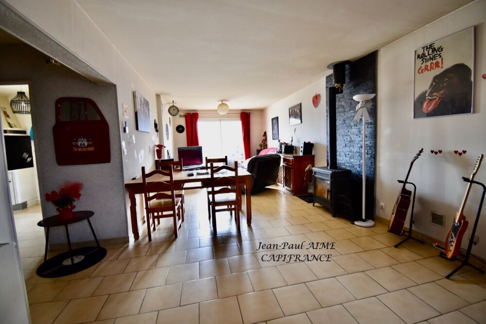 Vente Maison PONT-SAINT-ESPRIT – Maison T4 avec piscine, terrasse couverte et garage, à proximité des commodités Pont saint esprit