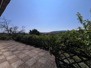 Vente Maison CLERMONT-FERRAND (Vallières) - Opportunité Foncier et Rénovation sur 1 586 m² Clermont ferrand