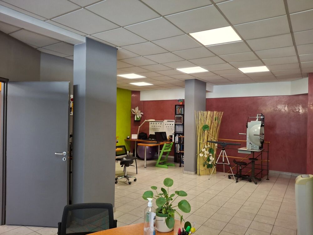   Local commercial polyvalent – Résidence Couronne de Gigny 
