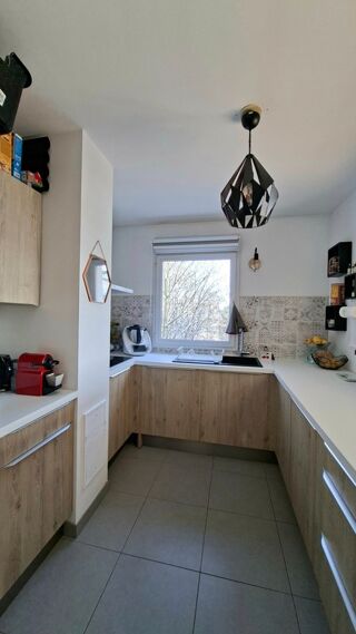  Appartement � vendre 4 pi�ces 85 m�