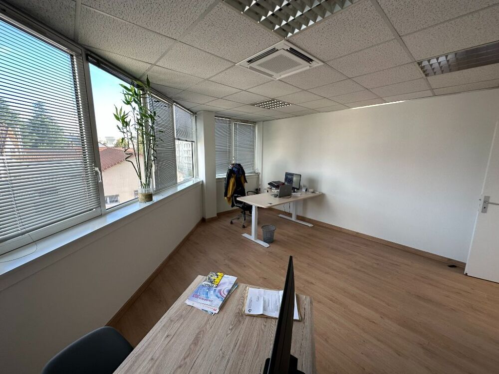   A LOUER - BUREAUX Chalon sur saone