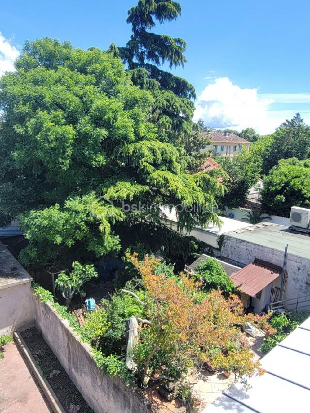 Vente Appartement Appartement + garage + local + TRES GRANDE TERRASSE proche centre ville Avignon