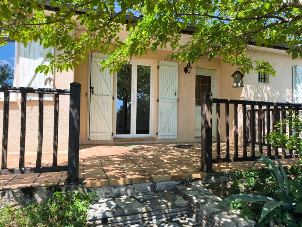VILLA SUR SOUS SOL AVEC 2 TERRASSES ET JARDIN BURLATS