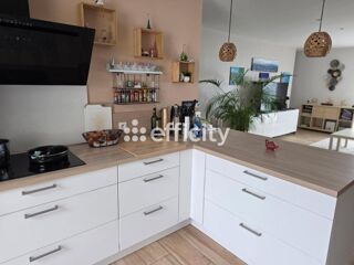  Maison à vendre 8 pièces 205 m²