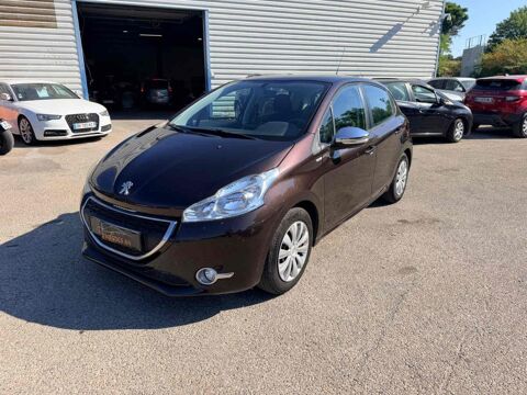 Annonce voiture Peugeot 208 5000 €