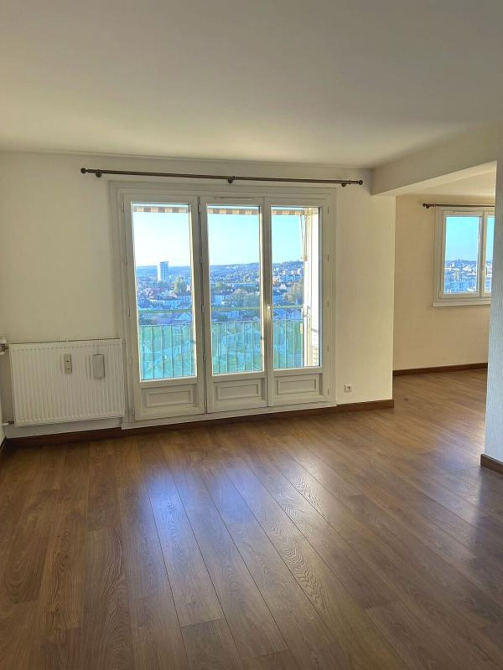 Vente Appartement À VENDRE – BEL APPARTEMENT T4 AVEC VUE PANORAMIQUE SUR DIJON Dijon