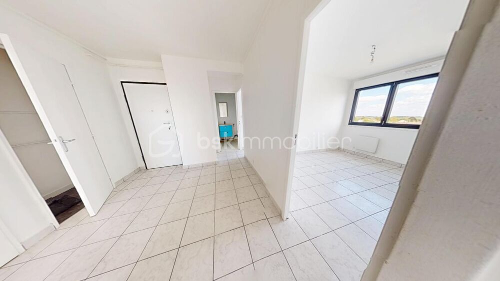 Appartement 3 pièces Refait à neuf avec vue sur la ville