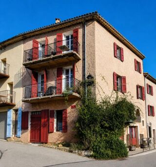  Maison à vendre 12 pièces 338 m²