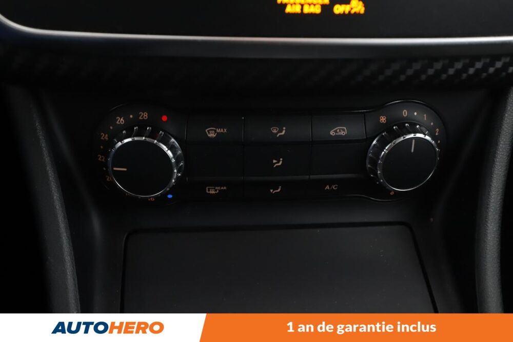 Classe GLA 180 Intuition 122 ch 2015 occasion 92130 Issy-les-Moulineaux