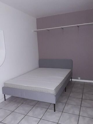  Appartement à louer 1 pièce 20 m²