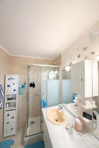  Appartement � vendre 5 pi�ces 77 m�