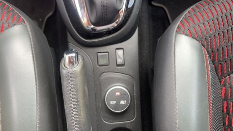 Captur 1.5 dCi 90 EDC6 Helly Hansen 2015 occasion 77160 Saint Hilliers