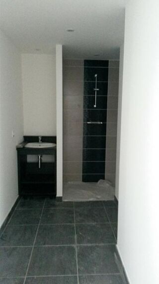  Appartement à louer 2 pièces 40 m²