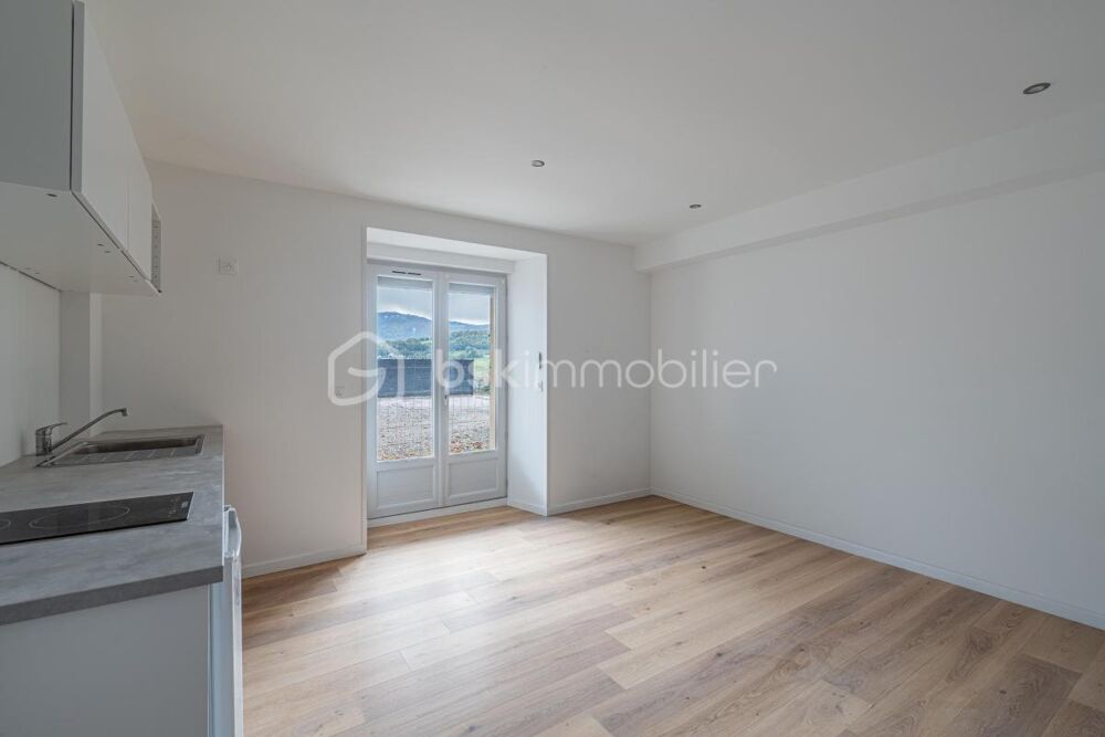 Vente Appartement UNE BELLE OPPORTUNITÉ AUX PORTES D'AIX-LES-BAINS – T1 BIS RÉNOVÉ AVEC TERRASSE ET PARKING PRIVATIF La biolle