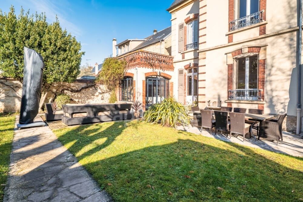 Vente Maison MANTES LA JOLIE (78) /accès A13-A14/ Maison Bourgeoise entièrement rénovée- Jardin 500 m² - Garage - Cave Mantes la jolie