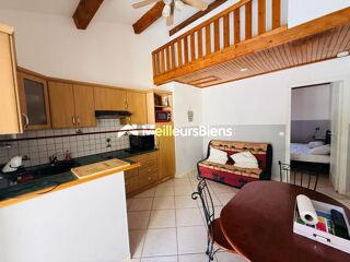  Maison à vendre 15 + pièces 216 m²