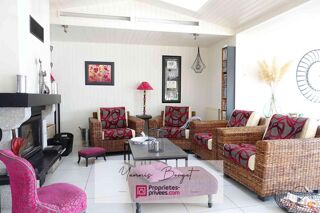  Immeuble à vendre 8 pièces 218 m²