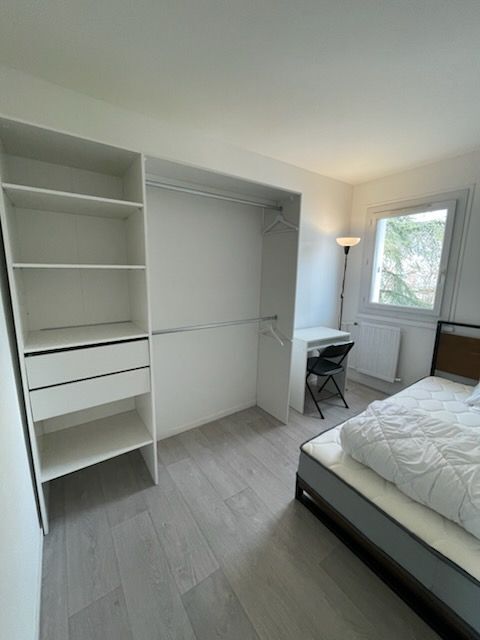  Appartement � louer 1 pi�ce 11 m�