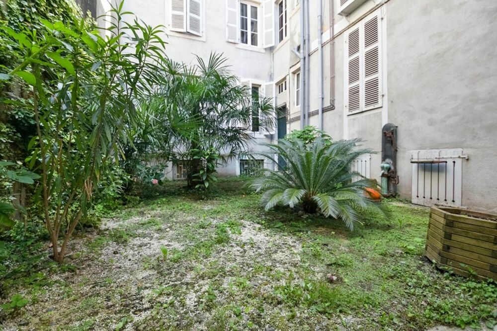 Vente Immeuble Immeuble ou appartement atypique avec cour privative à vendre PAU proche centre ville Pau