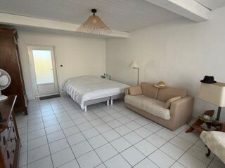  Propriété/château à vendre 4 pièces 90 m²