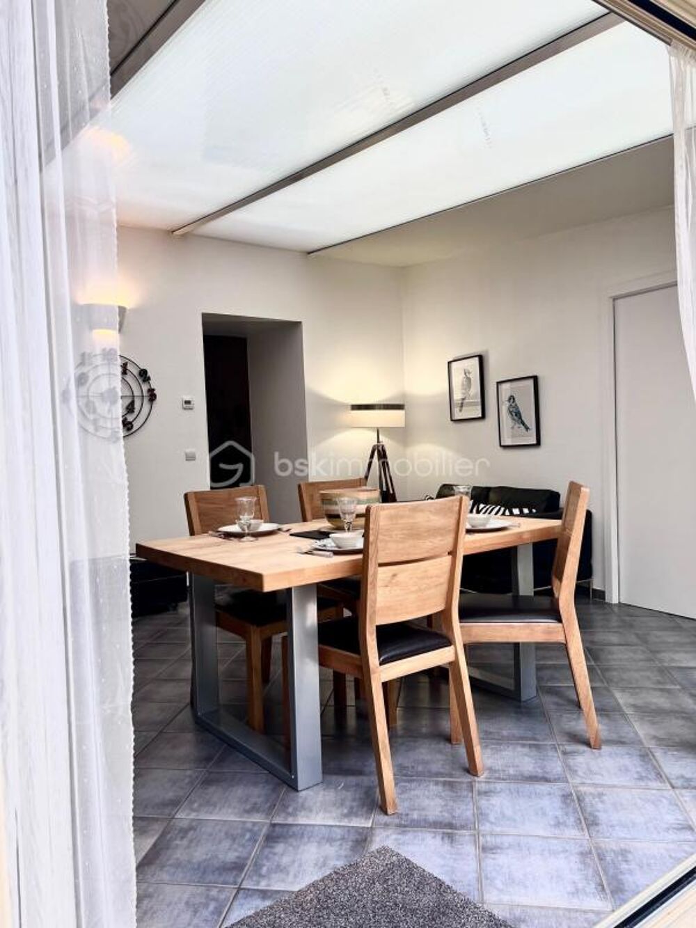 Bel appartement avec grande terrasse et Pergola en hypercentre de Sarreguemines - Proche gare !