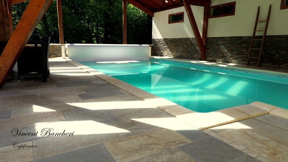 PROPRIÉTÉ DE CHARME D'ENVIRON 208 m² AVEC PARC ARBORÉ, PISCINE COUVERTE ET T2 INDÉPENDANT  ARENTHON (74800)
