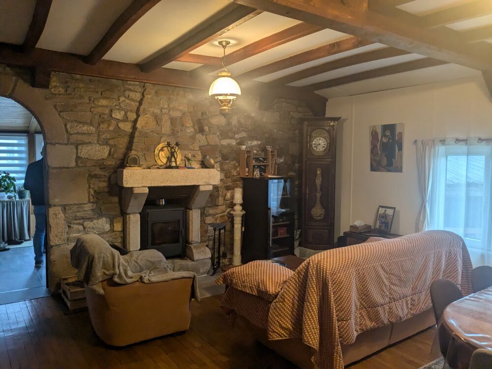 Vente Maison PLOERDUT JOLIE MAISON EN PIERRE SOUS ARDOISE DE 94 M² ENVIRON 5 PIECES 2 DEPENDANCES TERRAIN CLOS DE 2686m² A BATIR Ploerdut