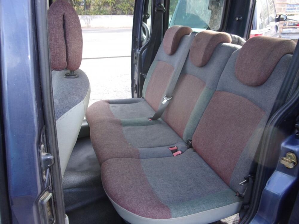 Kangoo 4X4 1,9 DCI 80CV FAIRWAY 2002 occasion 13510 &Eacute;guilles