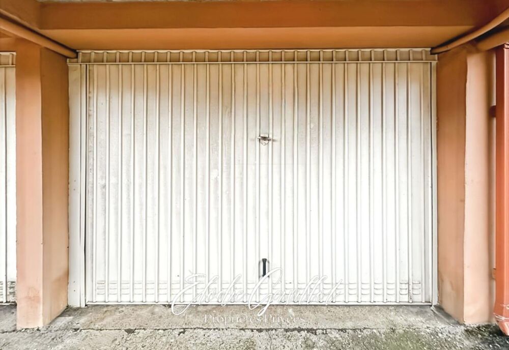 Vente Parking/Garage Garage de 18 m² dans résidence à Carcassonne Carcassonne