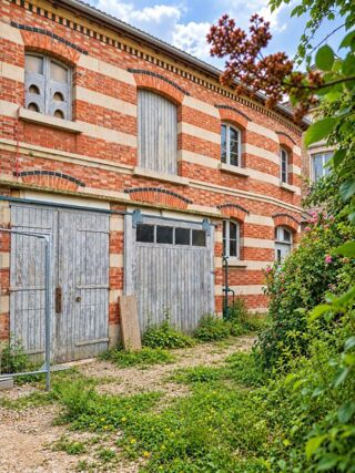  Immeuble à vendre 130 m² Chalons en champagne