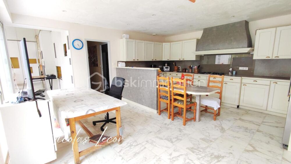 Vente Maison Maison familiale aux beaux volumes Foecy