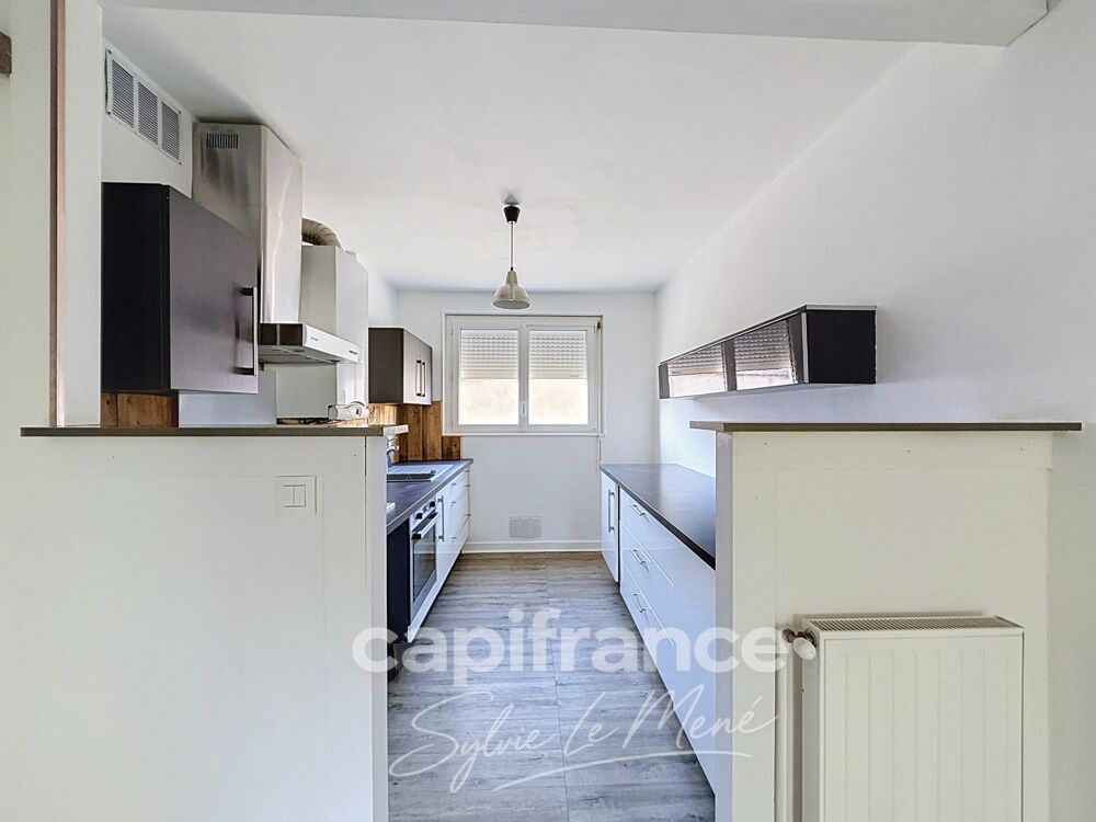 Vente Appartement À vendre appartement T3 71 m² à vendre à Pontivy – 2 chambres, balcon, cave et parking Pontivy
