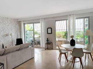  Appartement à louer 3 pièces 79 m²