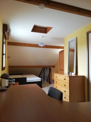  Appartement à louer 1 pièce 33 m²