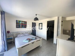  Maison à vendre 13 pièces 395 m²