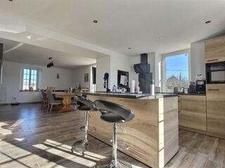  Maison � vendre 9 pi�ces 180 m�